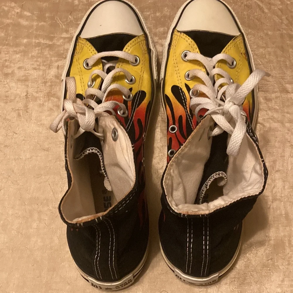Converse Chuck Taylor All Star Hi Flames 1H731